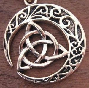 Meet your Posher, Karma